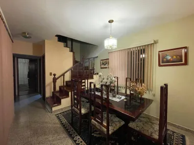 Casa com 3 Quartos à venda, 266m² no Olímpico, São Caetano do Sul