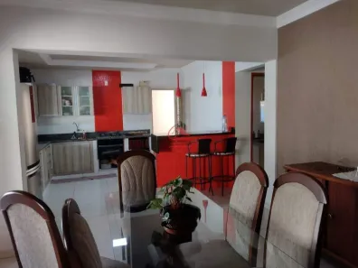 Casa com 3 Quartos à venda, 194m² no Lourdes, Uberaba