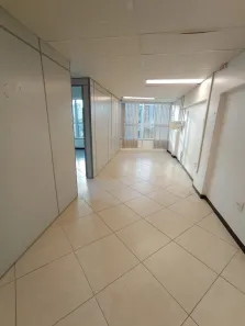 Sala Comercial para alugar, 170m² no Sol e Mar, Macaé