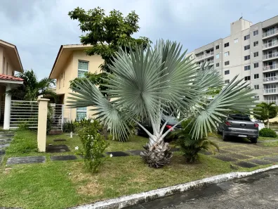 Sobrado com 3 Quartos para alugar, 250m² no Novo Aleixo, Manaus