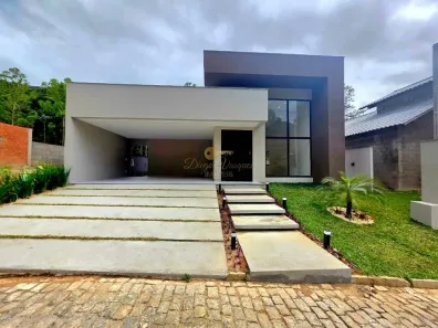 Casa de Condomínio com 3 Quartos à venda, 199m² no Prata, Teresópolis