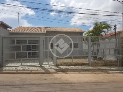 Casa de Condomínio com 3 Quartos à venda, 128m² no Carumbé, Cuiabá