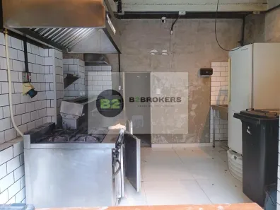 Ponto Comercial para alugar, 30m² no Humaitá, Rio de Janeiro