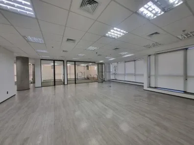 Sala Comercial para alugar, 212m² no Cambuí, Campinas