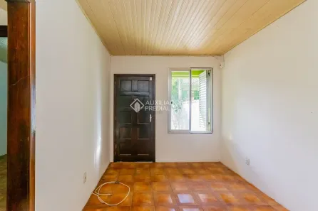 Casa com 2 Quartos para alugar, 100m² no Jardim Botânico, Porto Alegre