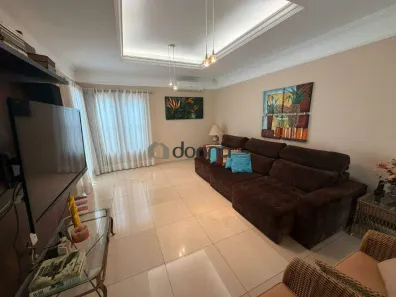 Casa com 5 Quartos à venda, 600m² no Residencial Mário de Almeida Franco, Uberaba