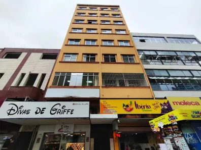 Sala Comercial para alugar, 57m² no Centro, Juiz de Fora