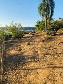 Fazenda/Sítio com 3 Quartos à venda, 300m² no Taiaçupeba, Mogi das Cruzes