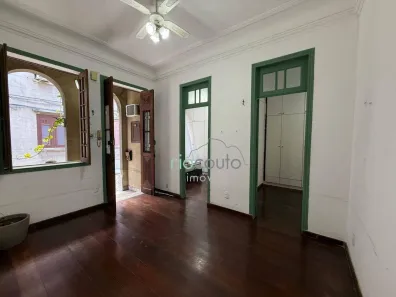 Casa de Condomínio com 2 Quartos à venda, 70m² no Botafogo, Rio de Janeiro