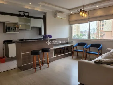 Apartamento com 2 Quartos à venda, 65m² no Vila Ipiranga, Porto Alegre