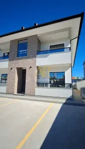 Apartamento com 2 Quartos à venda, 60m² no Nova Palhoça, Palhoça
