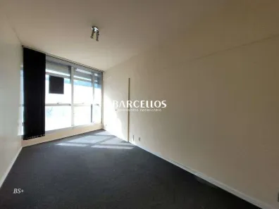 Sala Comercial com 1 Quarto para alugar, 43m² no Centro Histórico, Porto Alegre