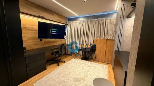 Apartamento com 1 Quarto para alugar, 32m² no Santo Amaro, São Paulo