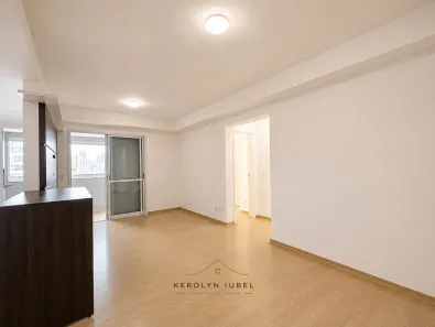 Apartamento com 2 Quartos para alugar, 70m² no Centro, Curitiba