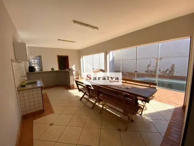 Casa com 3 Quartos à venda, 264m² no Mar Azul, Itapuí