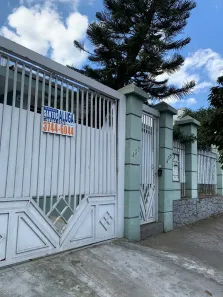 Casa com 3 Quartos para alugar, 275m² no Jardim Londrina, São Paulo