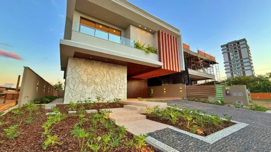 Casa com 5 Quartos à venda, 370m² no Plano Diretor Sul, Palmas