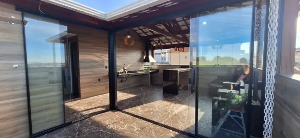 Casa com 2 Quartos à venda, 116m² no Parque Xangri-Lá, Contagem