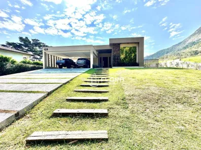 Casa de Condomínio com 4 Quartos à venda, 380m² no Ubatiba, Maricá