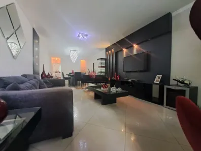 Sobrado com 3 Quartos à venda, 227m² no Cidade Mãe do Céu, São Paulo
