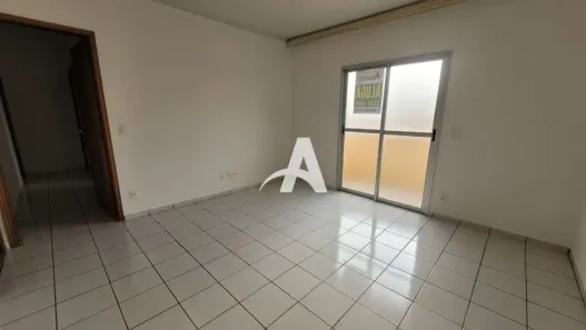 Apartamento com 3 Quartos para alugar, 70m² no Santa Mônica, Uberlândia
