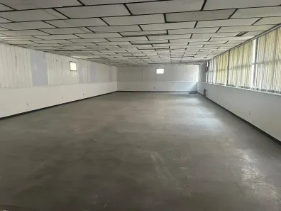 Ponto Comercial para alugar, 270m² no Coração Eucarístico, Belo Horizonte
