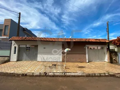 Casa com 2 Quartos à venda, 300m² no Residencial dos Imigrantes, Holambra