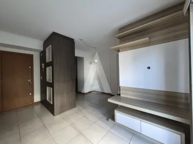 Apartamento com 3 Quartos para alugar, 68m² no Floresta, Joinville