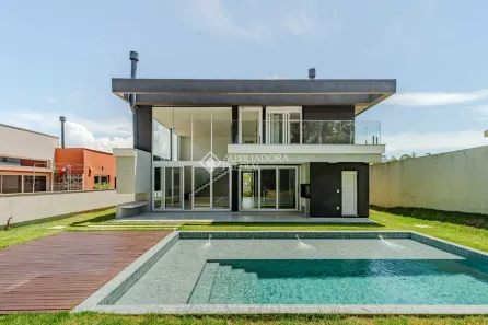 Casa de Condomínio com 4 Quartos à venda, 293m² no Vila Nova, Porto Alegre