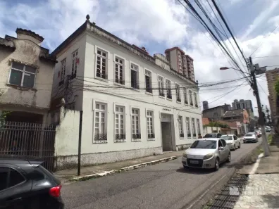 Prédio Comercial para alugar, 250m² no Reduto, Belém