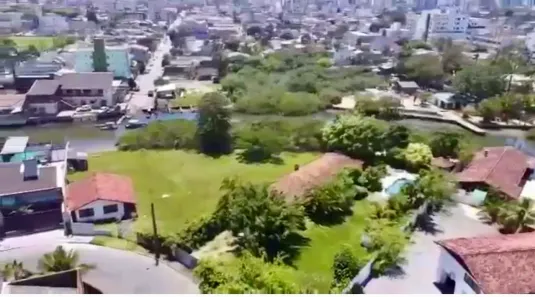 Lote/Terreno à venda, 2000m² no Jardim Iate Clube, Balneário Camboriú