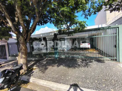 Casa com 3 Quartos para alugar, 246m² no Vila Monteiro (Gleba I), São Carlos