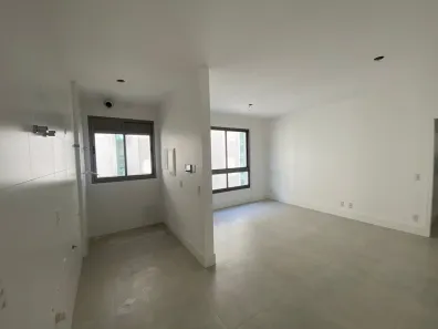 Apartamento com 2 Quartos à venda, 70m² no Centro, Florianópolis