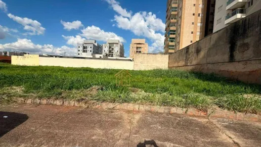 Lote/Terreno à venda, 330m² no Higienópolis, São José do Rio Preto