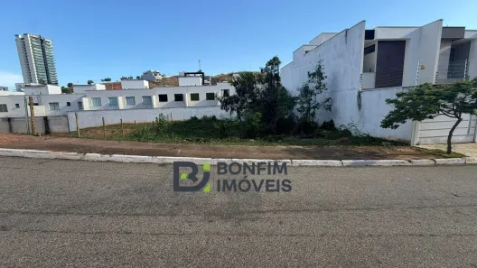 Lote/Terreno à venda, 300m² no Lagoa Santa, Governador Valadares