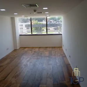 Sala Comercial para alugar, 28m² no Santo Cristo, Rio de Janeiro