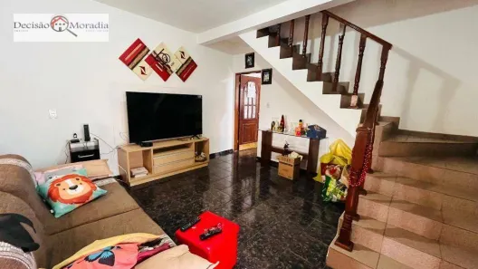 Sobrado com 2 Quartos à venda, 100m² no Jardim Maria Augusta, São Paulo