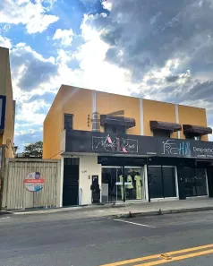 Apartamento com 3 Quartos para alugar, 143m² no Vila Jussara, Anápolis
