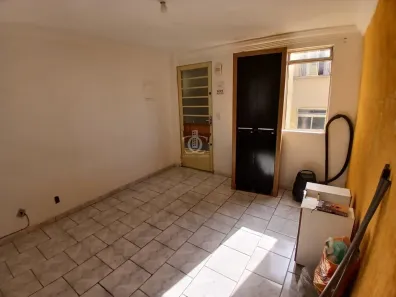 Apartamento com 2 Quartos à venda, 49m² no Jardim Ipê, Mauá