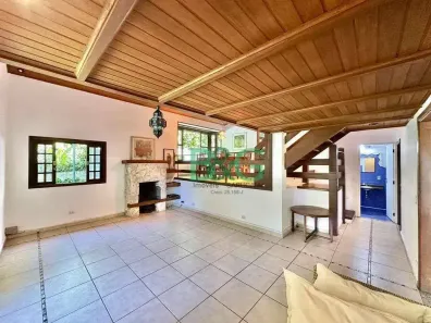 Casa de Condomínio com 3 Quartos à venda, 473m² no Algarve, Cotia