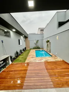 Casa de Condomínio com 3 Quartos à venda, 250m² no Residencial Samambaia, São Carlos