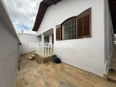 Casa com 3 Quartos à venda, 217m² no Pindorama, Belo Horizonte