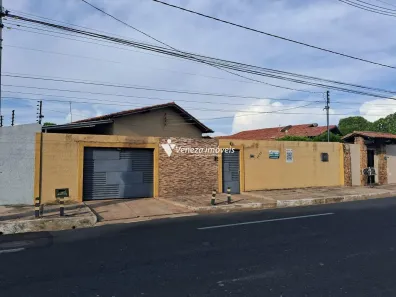 Casa com 3 Quartos à venda, 279m² no Horto, Teresina