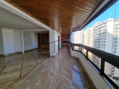 Apartamento com 3 Quartos para alugar, 202m² no Vila Regente Feijó, São Paulo