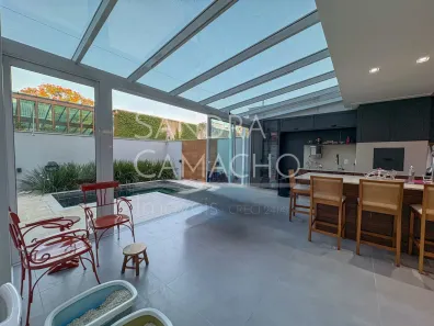 Casa com 4 Quartos à venda, 200m² no Jurerê, Florianópolis