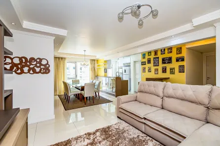 Apartamento com 3 Quartos à venda, 120m² no Água Verde, Curitiba