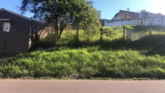 Lote/Terreno à venda, 354m² no Tingui, Curitiba