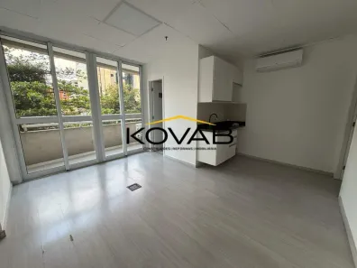 Sala Comercial para alugar, 39m² no Chácara Santo Antônio (Zona Sul), São Paulo