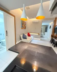 Apartamento com 2 Quartos para alugar, 55m² no Copacabana, Rio de Janeiro