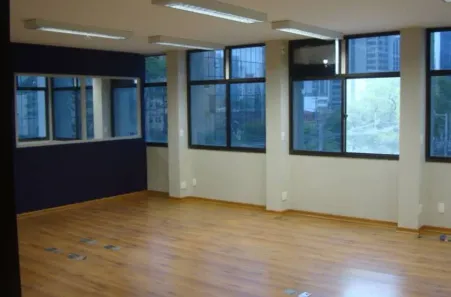 Ponto Comercial para alugar, 120m² no Vila Olímpia, São Paulo